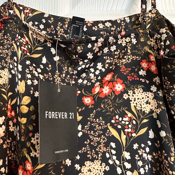 Forever 21 Floral Silk Dress - Picture 4 of 5